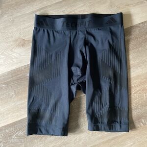 Adidas Men's Navy Techfit running Half Tights (M)